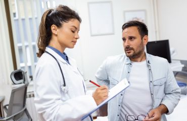 ĐIỀU TRỊ BỆNH ĐAU THẦN KINH TỌA: HIỂU VỀ BỆNH THẦN KINH TOẠ